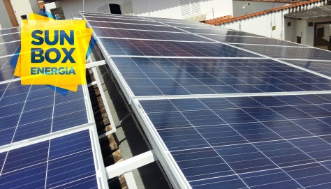 Sistema Fotovoltaico Comercial